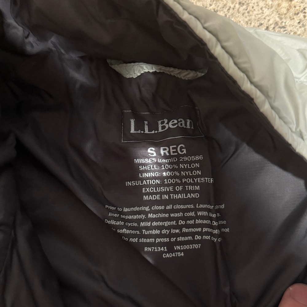 Ll Bean Puffer Jacket - image 2